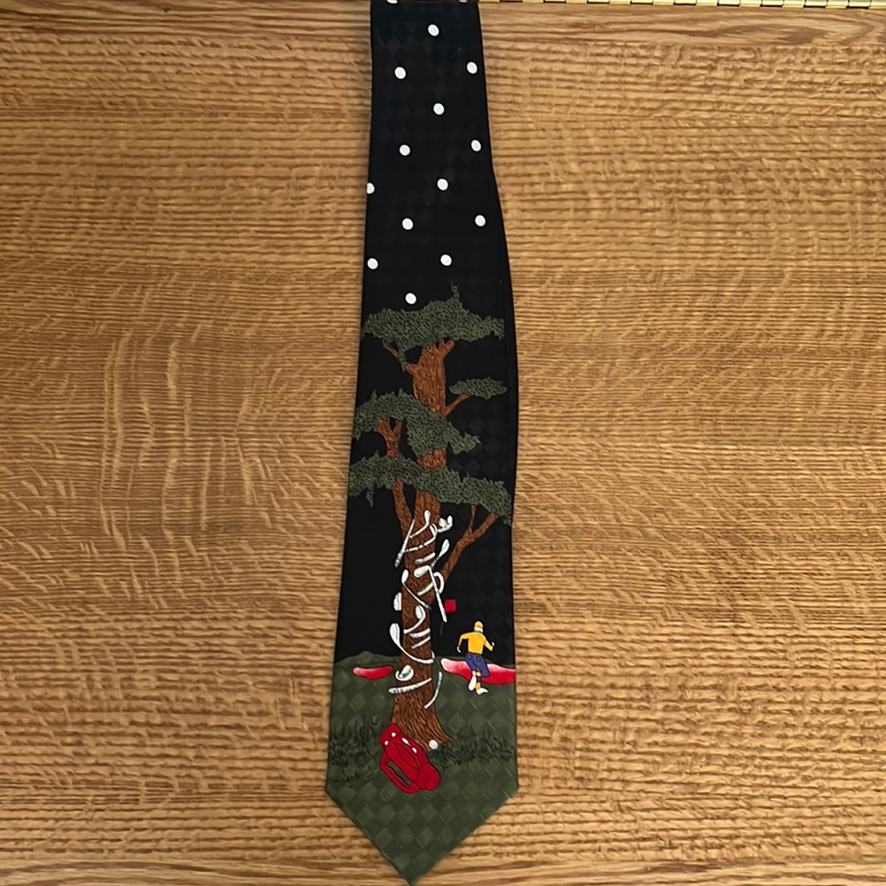 Renaissance hand-made golf tie